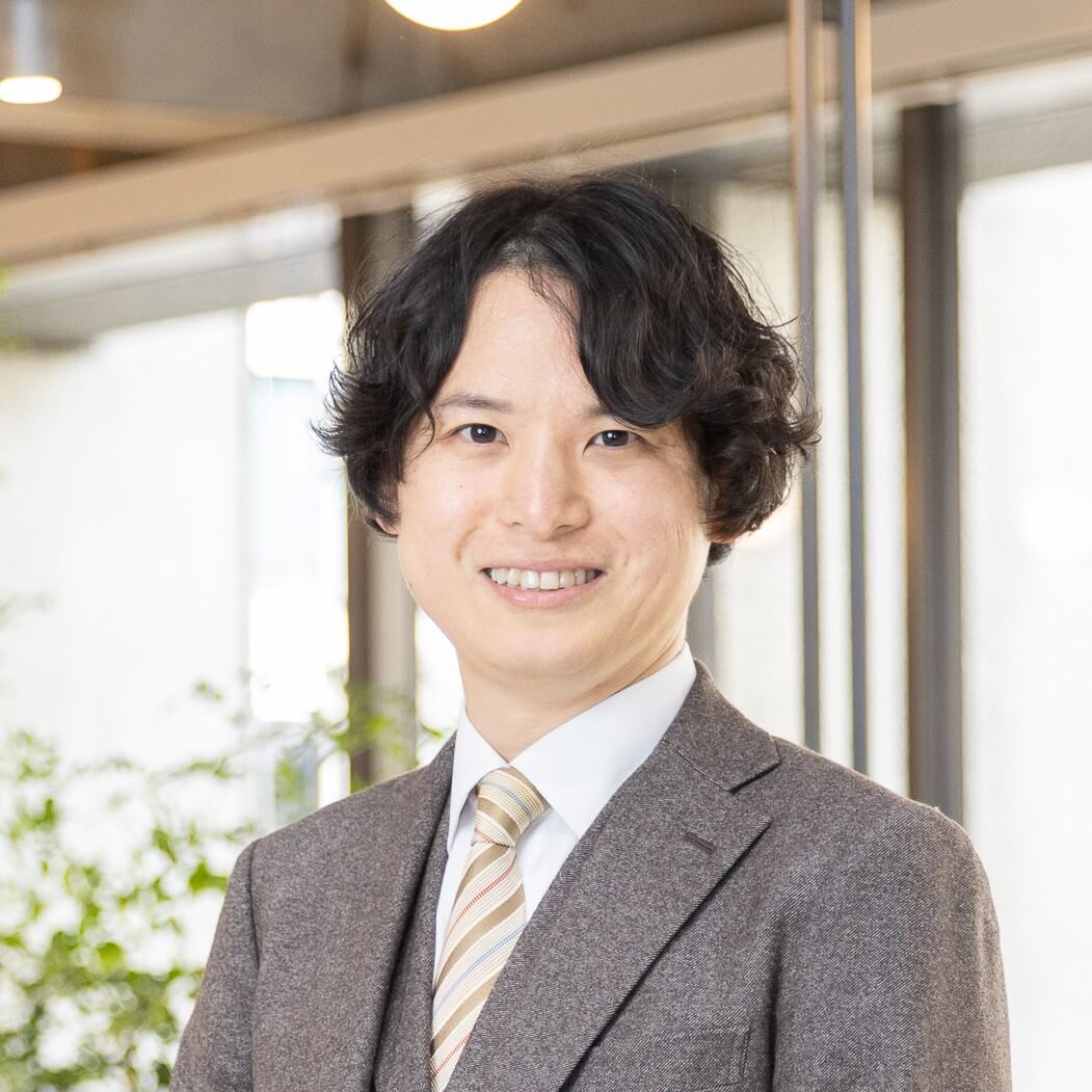 岡田 拓郎氏