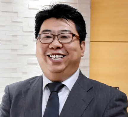 吉本 浩司氏